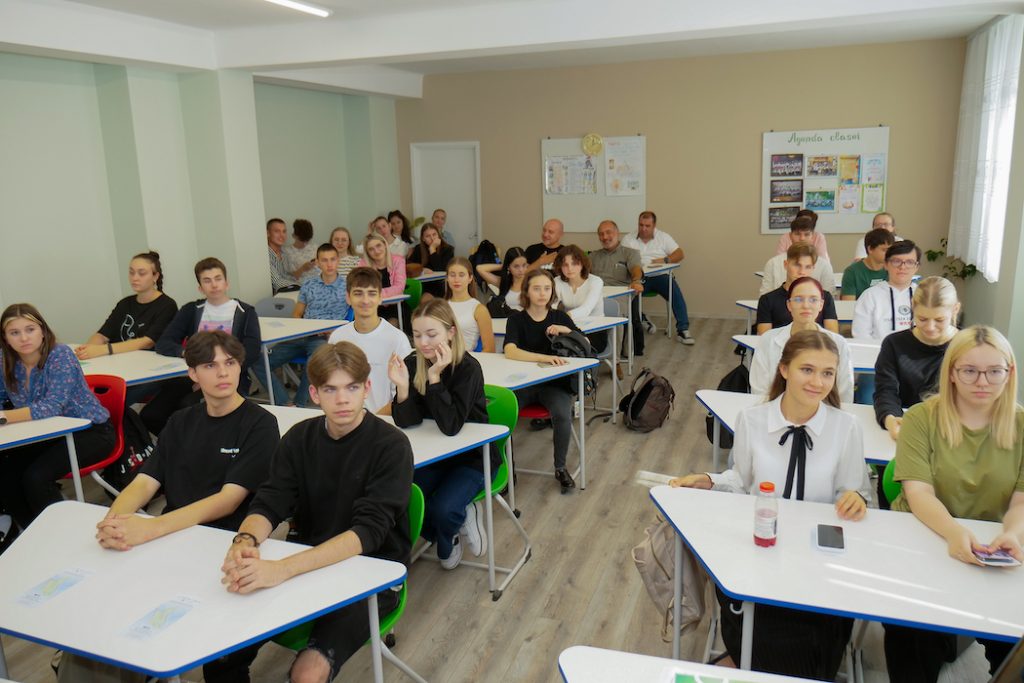 Караван гражданского образования в Молдове. День 3 - Сорока